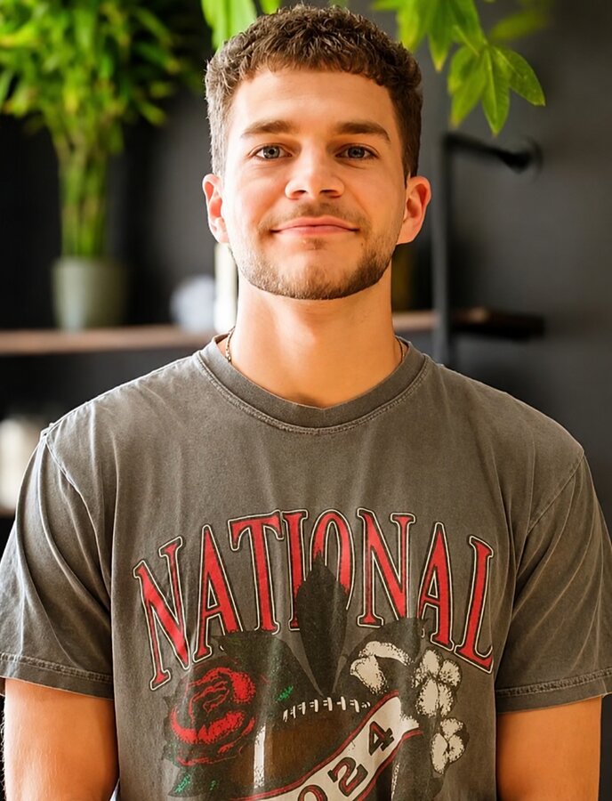 Eli Rosen, owner and barber