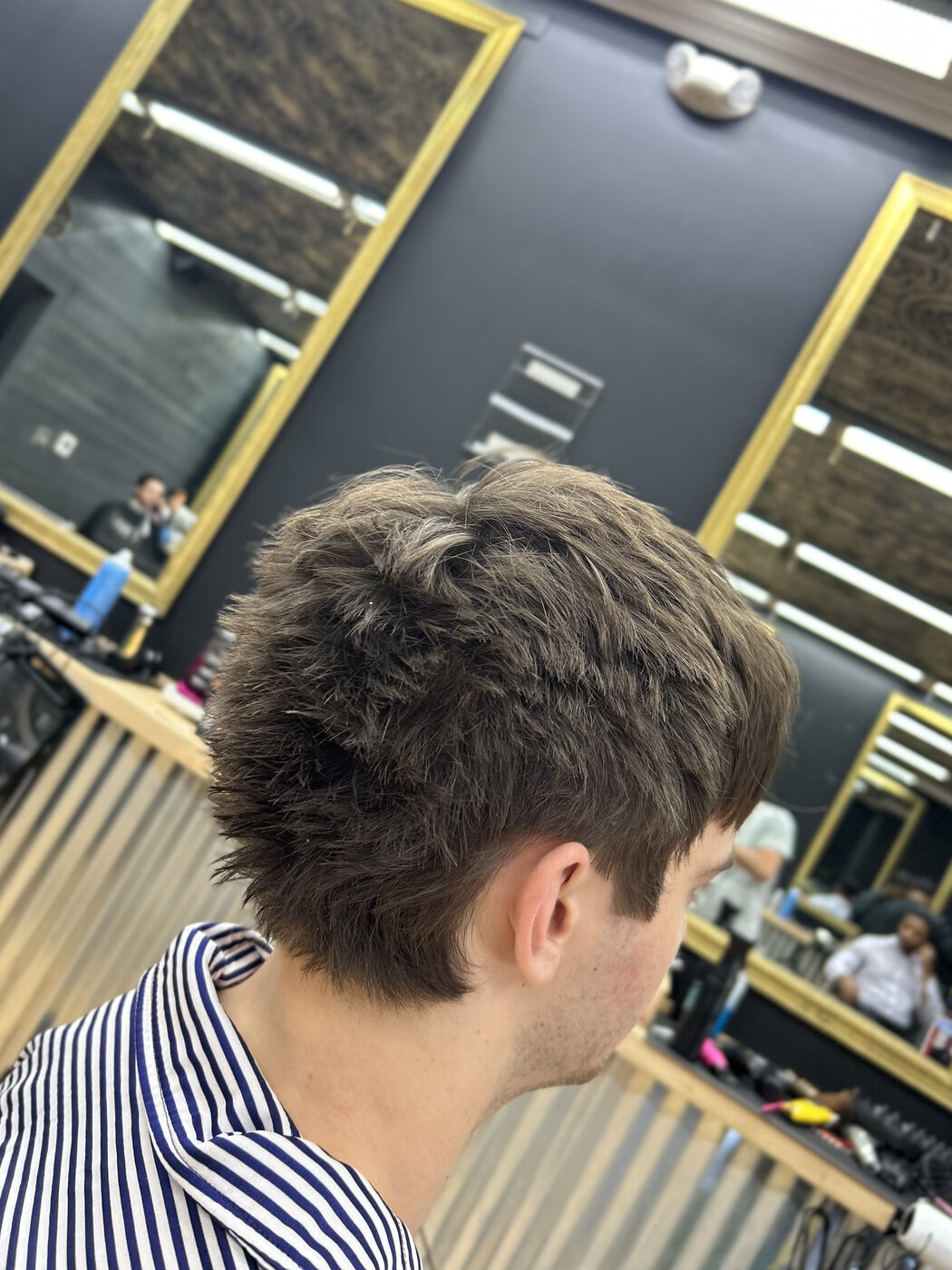 Textured crop haircut